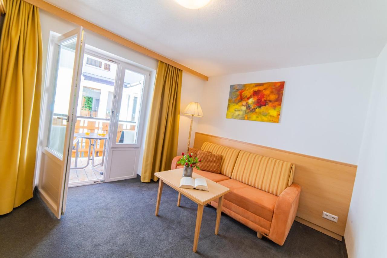Aparthotel Hochland Gmbh Nauders Kültér fotó