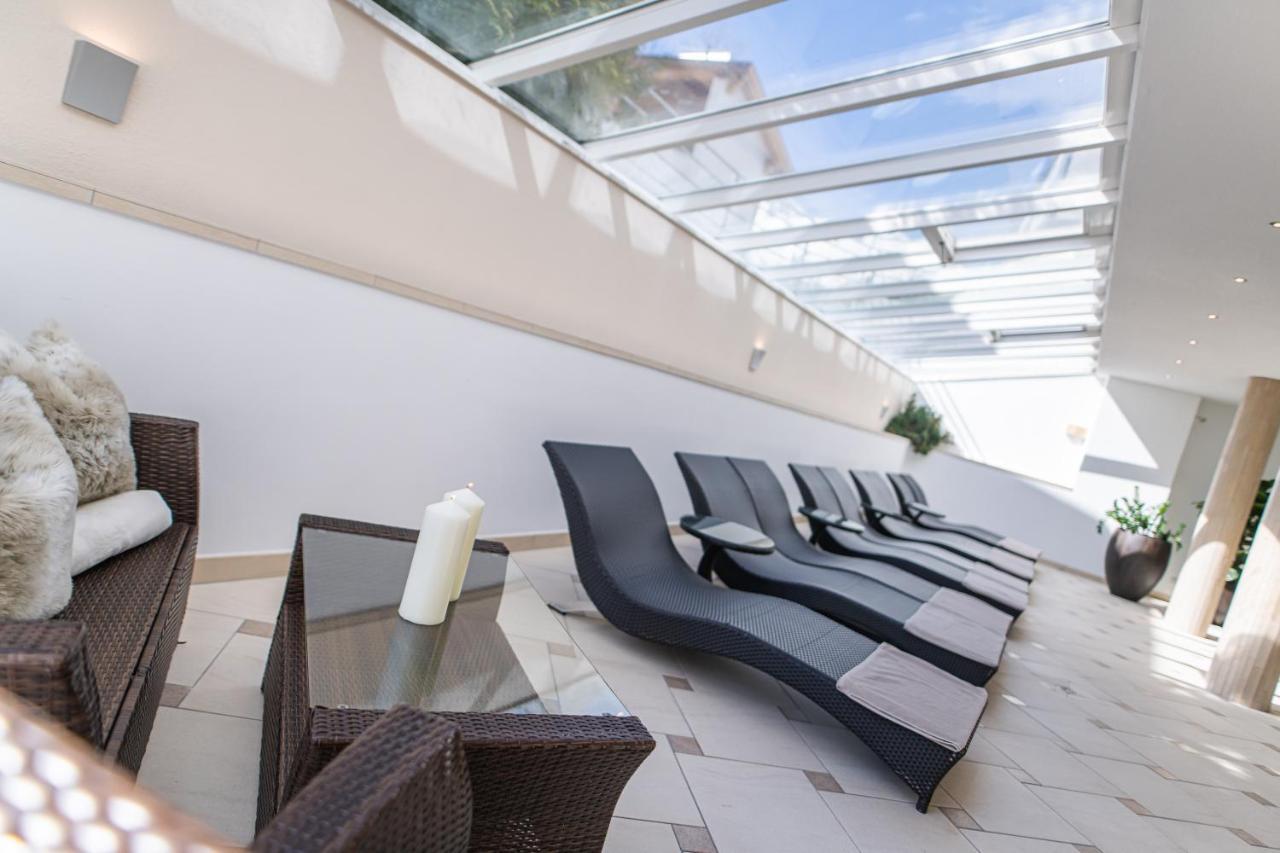 Aparthotel Hochland Gmbh Nauders Kültér fotó