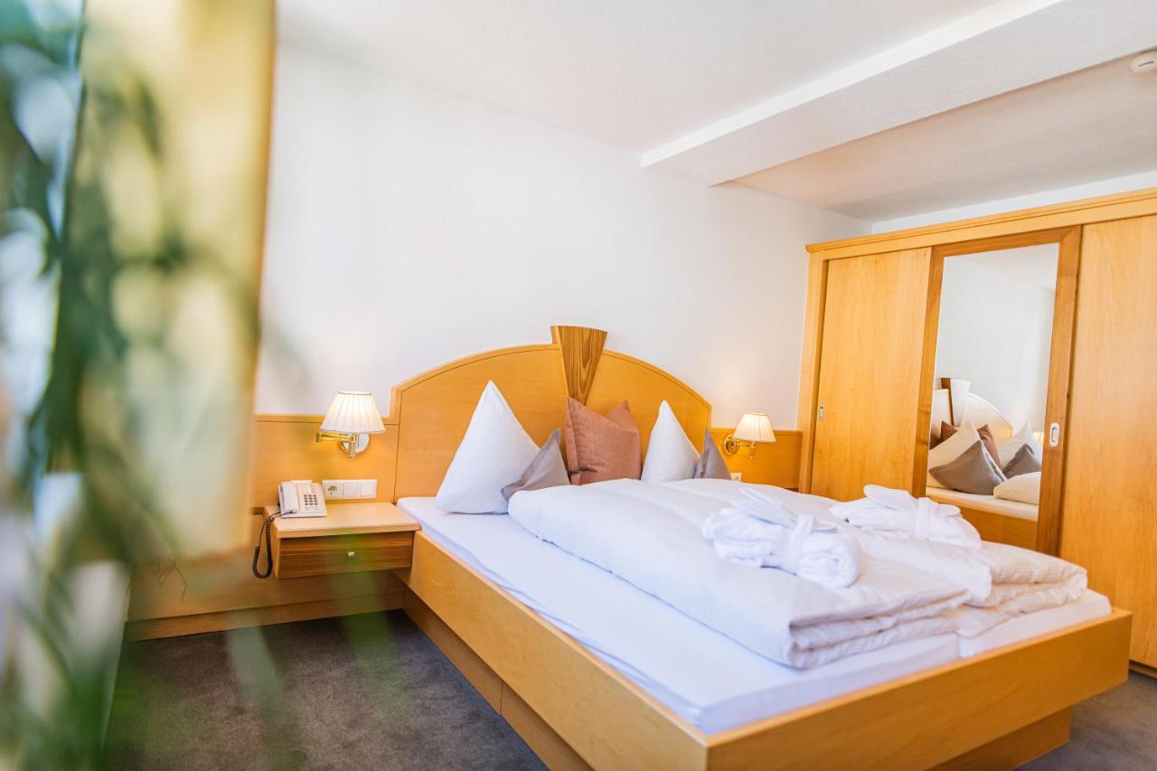 Aparthotel Hochland Gmbh Nauders Kültér fotó