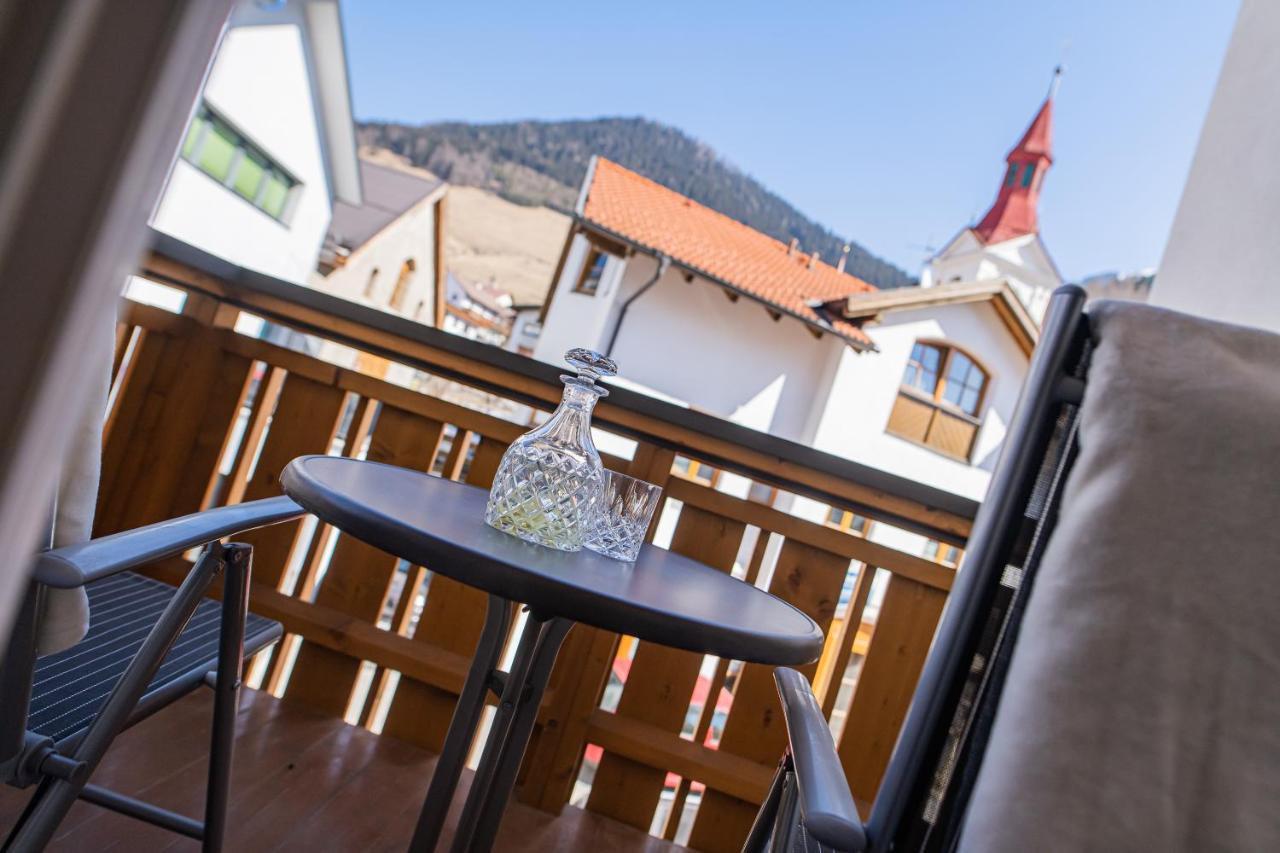 Aparthotel Hochland Gmbh Nauders Kültér fotó